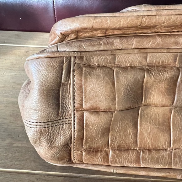 B Makowsky leather bag in excellent pre owned condition. - Picture 4 of 6